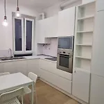 Anthony House, Anthony Floor 3, Castro Pretorio