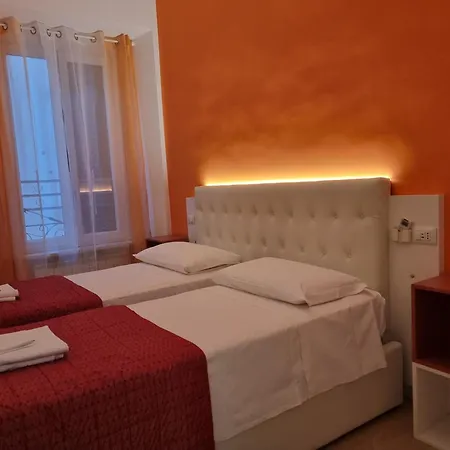 Anthony House, Anthony Floor 3, Castro Pretorio
