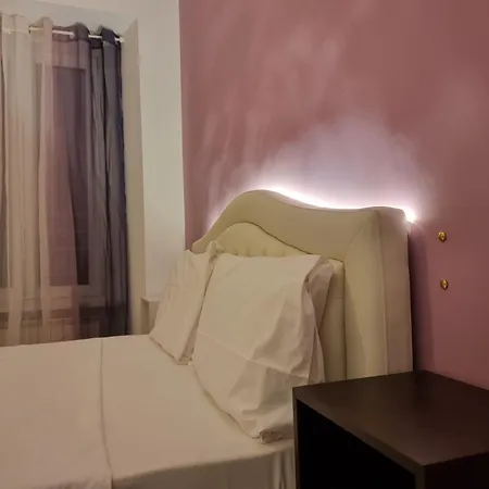 Anthony House, Anthony Floor 3, Castro Pretorio Apartment